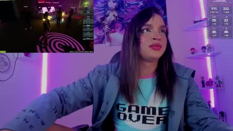 Snapshot of kylievictoria_ chatting on January 8, 7:34 am Kylie online show from January 8, 7:34 am