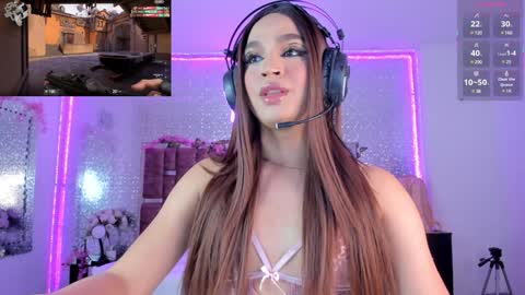Snapshot of kylievictoria_ chatting on January 23, 4:52 am Kylie online show from January 23, 4:52 am