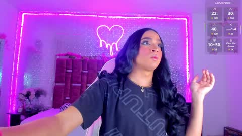 Snapshot of kylievictoria_ chatting on February 5, 3:13 am Kylie online show from February 5, 3:13 am