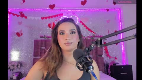 Snapshot of kylievictoria_ chatting on February 15, 4:14 am Kylie online show from February 15, 4:14 am