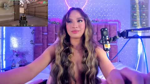 Snapshot of kylievictoria_ chatting on March 11, 7:37 am Kylie online show from March 11, 7:37 am