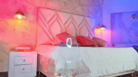 Kyle online show from December 2, 11:15 am