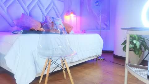 Snapshot of kylle_2050 chatting on March 17, 11:35 am Kyle online show from March 17, 11:35 am