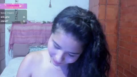 Snapshot of kyomi_beth chatting on December 27, 12:34 pm kyomi online show from December 27, 12:34 pm