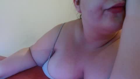 kyra_vex online show from June 7, 8:34 pm