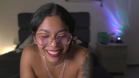 schedule 300 pm - 1100pm colombia time online show from October 6, 11:13 pm