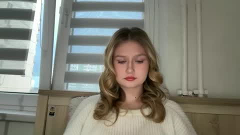 Snapshot of kyttilovelly chatting on April 8, 3:34 pm Amanda online show from April 8, 3:34 pm