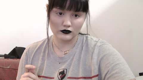 Lily online show from July 8, 9:08 pm
