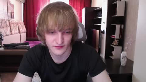 l1onkennedy online show from February 20, 9:43 am