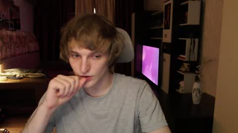 l1onkennedy online show from March 22, 6:55 pm