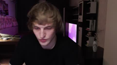 l1onkennedy online show from March 24, 7:30 pm