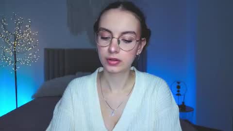 Margo  online show from March 23, 2:54 pm