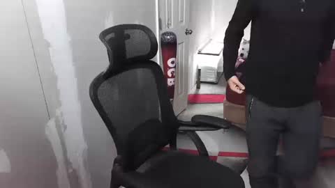 Snapshot of l1v1nth3dr3am chatting on October 11, 4:12 am l1v1nth3dr3am online show from October 11, 4:12 am