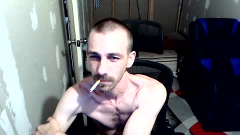 Snapshot of l1v1nth3dr3am chatting on July 29, 6:11 am l1v1nth3dr3am online show from July 29, 6:11 am