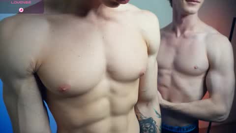 Snapshot of l_adonis_l chatting on October 30, 6:59 am Adonis online show from October 30, 6:59 am