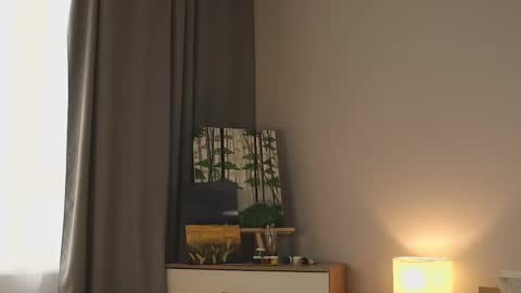 Alice online show from October 19, 4:46 am