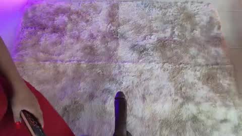 Snapshot of laady_brownn chatting on March 12, 11:38 am Cris online show from March 12, 11:38 am