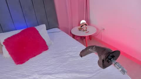 lana  foxx Model  independient online show from December 21, 1:02 am