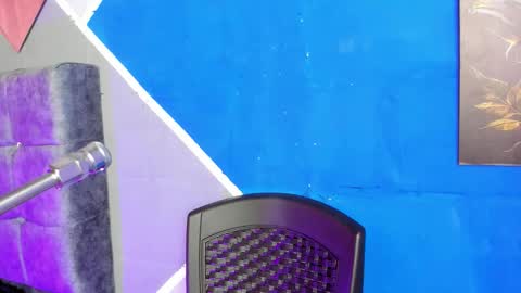 danny  online show from February 17, 8:04 pm