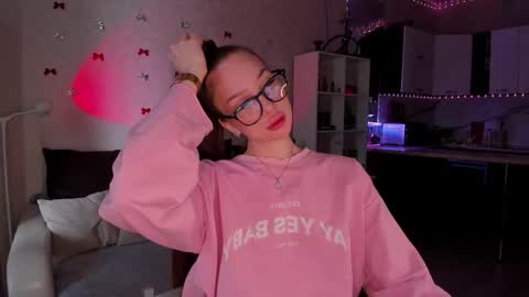 Alice online show from February 1, 4:33 am