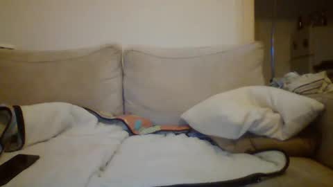 Snapshot of labelette007 chatting on December 14, 7:46 pm labelette007 online show from December 14, 7:46 pm