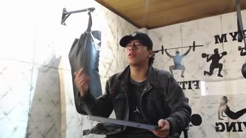 Snapshot of labrinthteasing chatting on September 11, 12:27 pm labrinthteasing online show from September 11, 12:27 pm