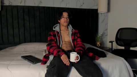 Snapshot of labrinthteasing chatting on September 30, 12:10 pm labrinthteasing online show from September 30, 12:10 pm