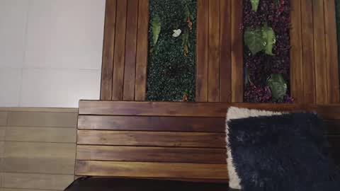 Snapshot of labrinthteasing chatting on October 18, 8:09 pm labrinthteasing online show from October 18, 8:09 pm