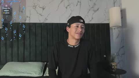 Snapshot of labrinthteasing chatting on November 9, 12:36 pm labrinthteasing online show from November 9, 12:36 pm