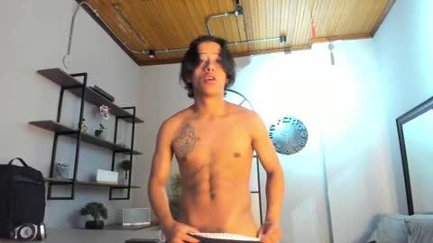 Snapshot of labrinthteasing chatting on November 19, 3:45 pm labrinthteasing online show from November 19, 3:45 pm