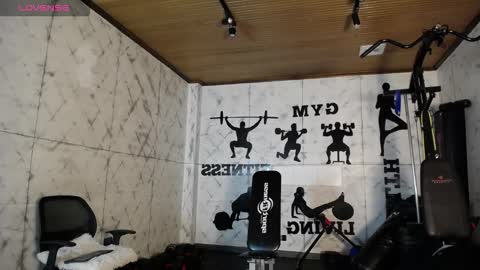 Snapshot of labrinthteasing chatting on November 27, 12:07 pm labrinthteasing online show from November 27, 12:07 pm