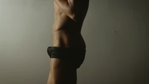 Snapshot of labrinthteasing chatting on December 4, 12:25 pm labrinthteasing online show from December 4, 12:25 pm