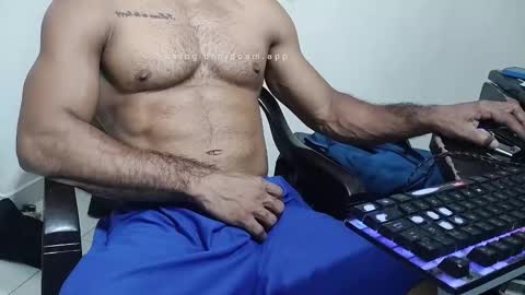Snapshot of lacasadelosmunecosbq chatting on October 27, 4:27 am Bruno Smith online show from October 27, 4:27 am