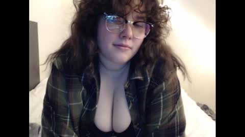 Lacey online show from January 6, 9:11 pm
