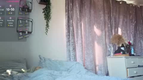 Snapshot of laceyblackx chatting on March 26, 11:27 am Lacey Black online show from March 26, 11:27 am