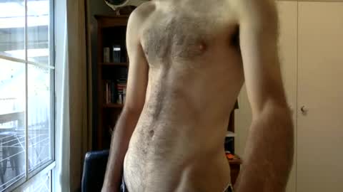 Sims online show from January 24, 7:41 am