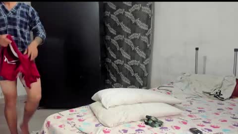 Snapshot of lacii_lostt chatting on June 7, 8:29 am lacii_lostt online show from June 7, 8:29 am