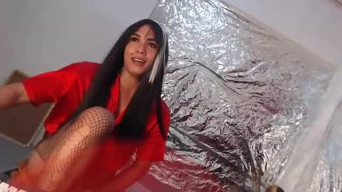 Snapshot of lady_athenax chatting on March 6, 5:24 am Athena online show from March 6, 5:24 am
