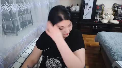 Snapshot of lady_boom_ chatting on February 26, 9:05 pm lady_boom_ online show from February 26, 9:05 pm