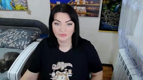 lady_boom_ online show from October 22, 8:03 am