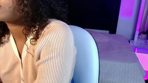 Karla - Instagram   lady karla1 online show from March 29, 10:21 pm