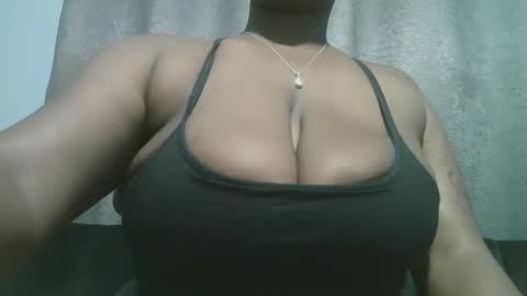 lady_dearra online show from September 12, 2:00 am