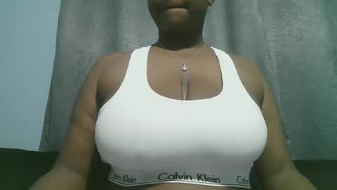 lady_dearra online show from September 13, 2:11 am