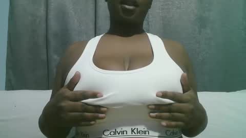 lady_dearra online show from September 26, 2:26 am