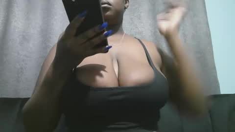 lady_dearra online show from January 7, 2:47 am