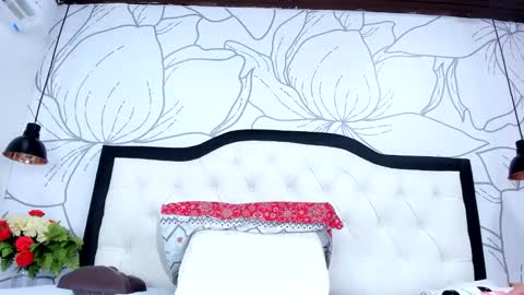 Snapshot of lady_falcon chatting on May 30, 2:30 am LADY online show from May 30, 2:30 am