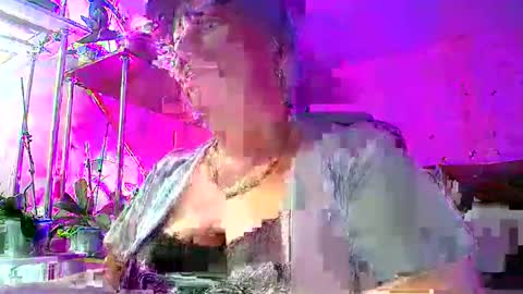 Lady Gloria online show from December 24, 2:22 pm
