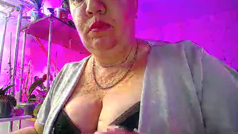 Lady Gloria online show from January 24, 6:46 am