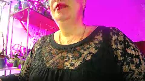 Lady Gloria online show from February 22, 5:34 am