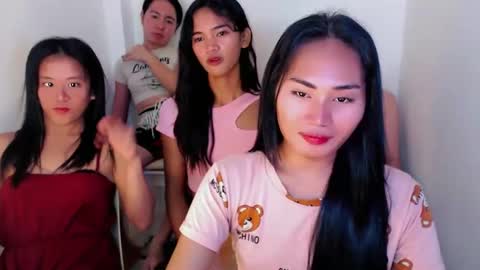    online show from December 9, 2:13 am